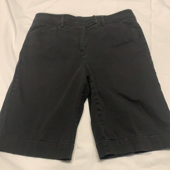 Jones New York Sport Black Bermuda Shorts. Size 10.Worn but still in good shape - Picture 1 of 6